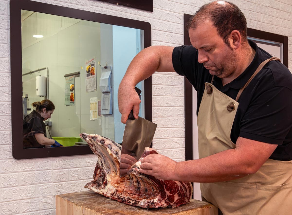 Amplia experiencia carne al por mayor en Narón