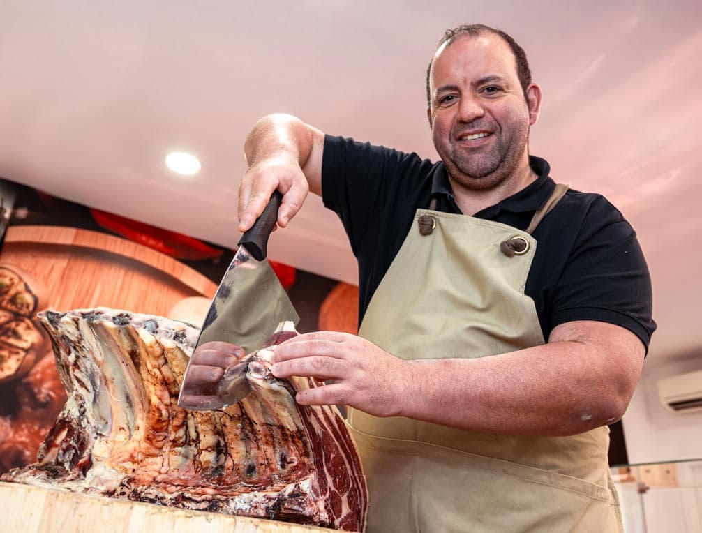 Descubre los sabores más auténticos en nuestra carnicería en Narón