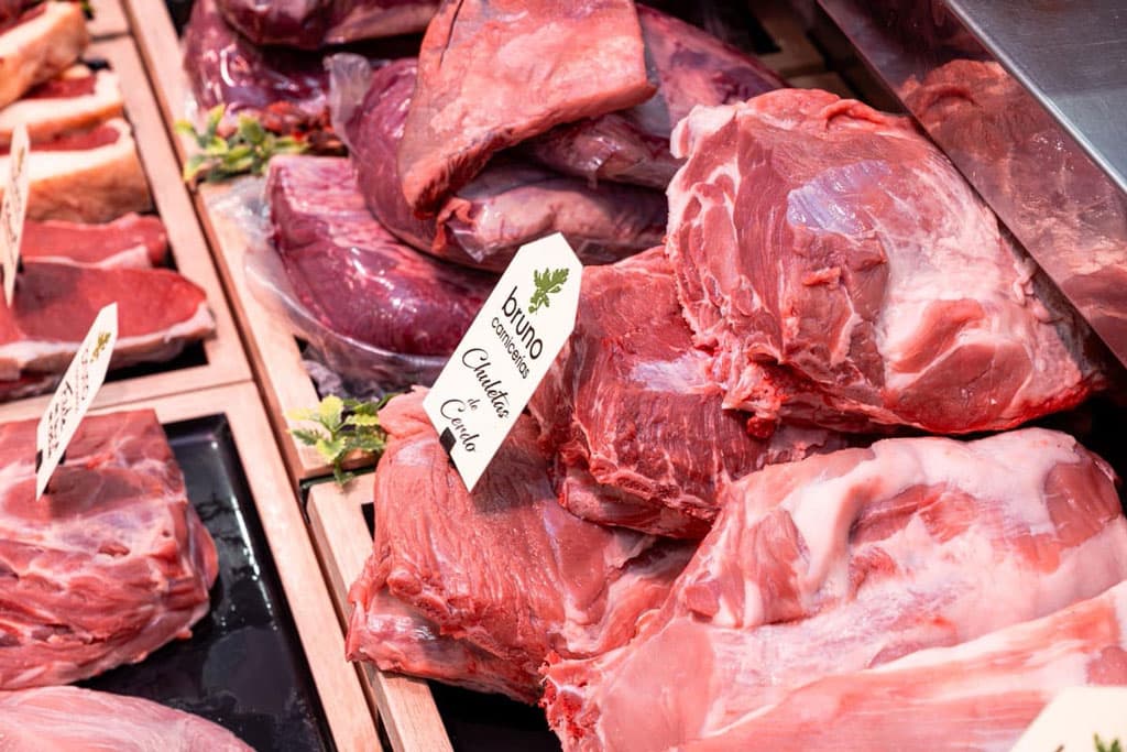 ¿Qué opciones te ofrecemos como distribuidores de carne en Narón?
